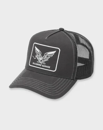 Bird of Prey Garage Trucker-cap