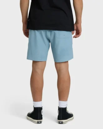 De La Cruz Cord 18″ hybridshorts