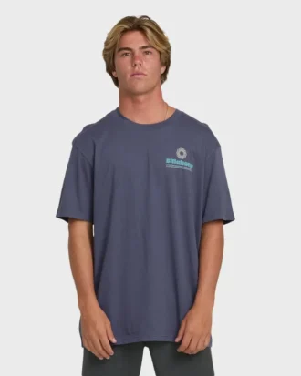 Single Fin Premium kortærmet strikket T-shirt i shorts